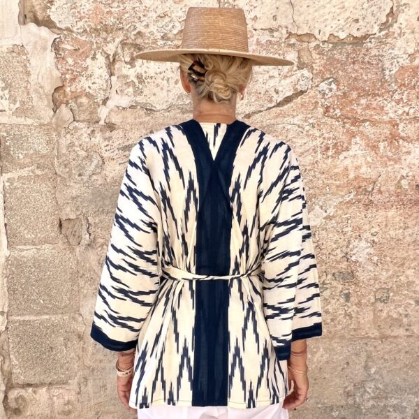 The Short Block Printed Kimono w Belt - Image 4